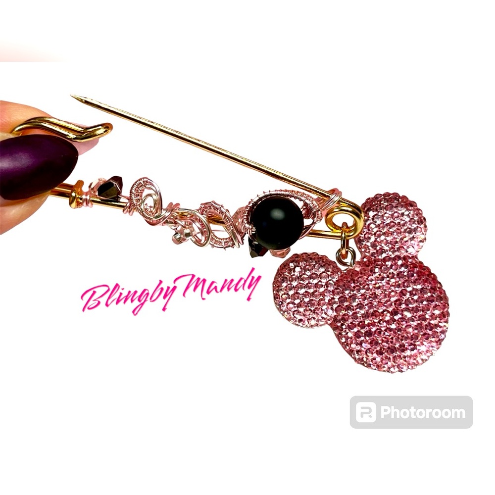 📌💕stunning gold and pink pin/brooch-artisan,handmade NEW